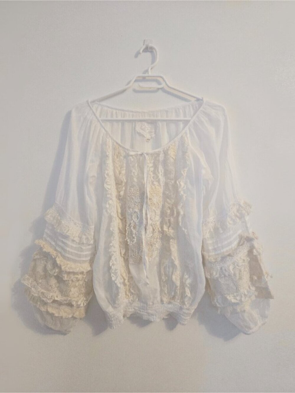 RARE! Gado Gado Margriet Wagenaar White Peasant Poet Boho Blouse Size XS